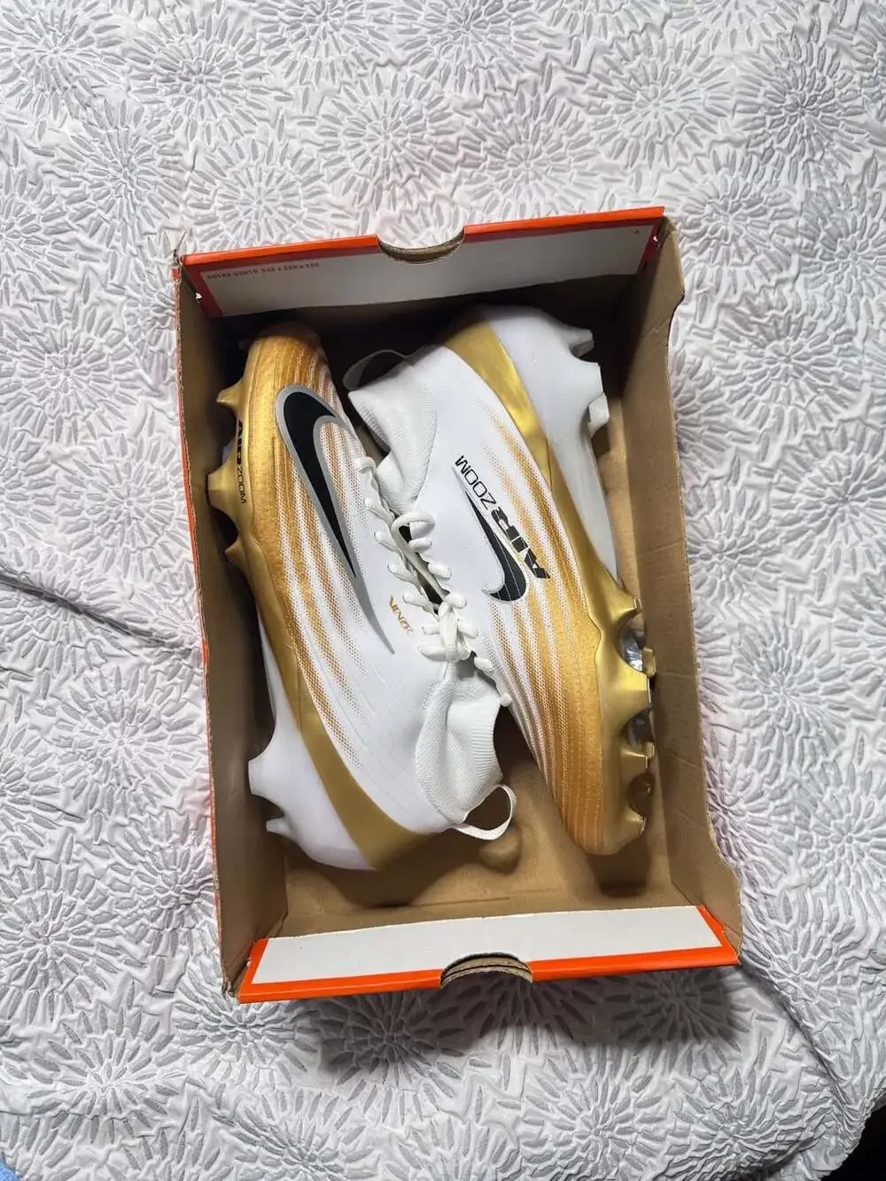 Nike Vapor Pro 1 Men's Football Cleats White Gold Black 11.5M FB3298-103